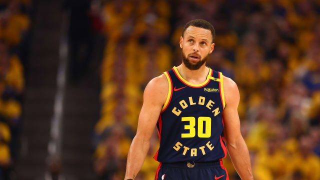 Golden State Warriors guard Stephen Curry (30)