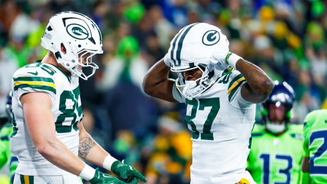 Packers Predicted To Re-Sign Key Offensive Line Starter Before 2025 Opener  - Athlon Sports