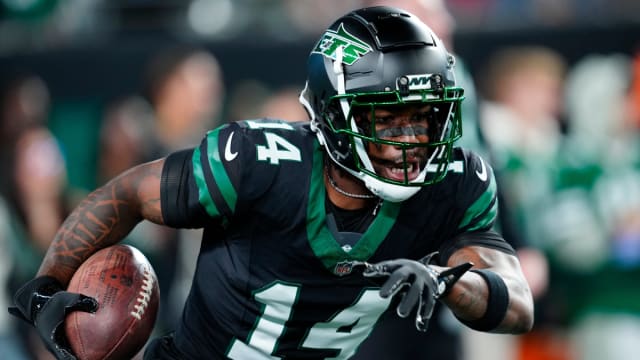 New York Jets Offense Predicted To Be 'Pretty Dangerous' By Analyst -  Athlon Sports