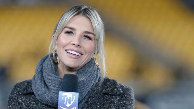 Charissa Thompson Calls out 'Really Special' Jared Goff Gesture on 'TNF ...