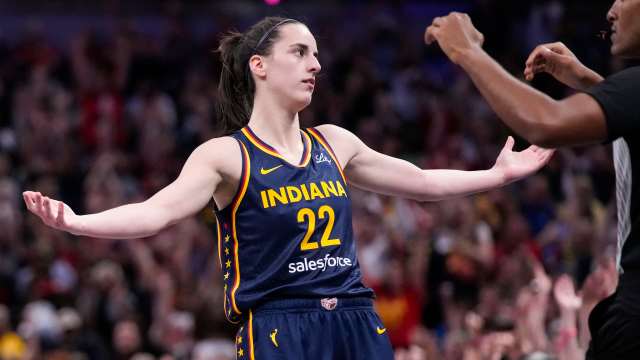 Caitlin Clark Sends Three-Word Message to Lexie Hull on Fever's Post -  Athlon Sports