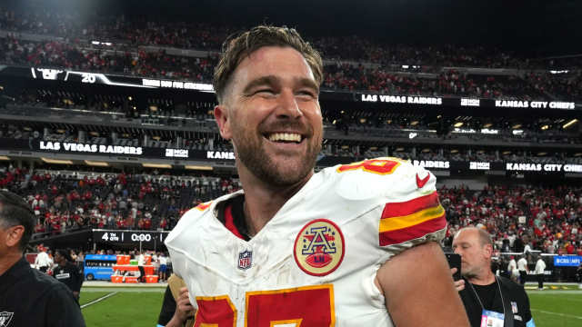 Kansas City Chiefs tight end Travis Kelce (87).