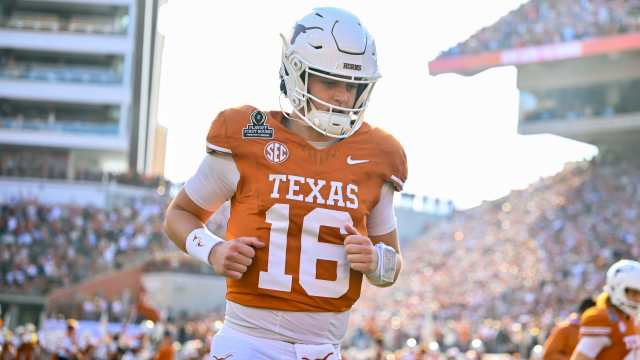 Texas Longhorns QB Arch Manning.