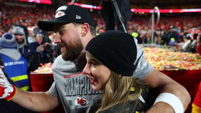 Travis Kelce Could be Forced to Make $3 Million Taylor Swift Super Bowl  Decision - Athlon Sports