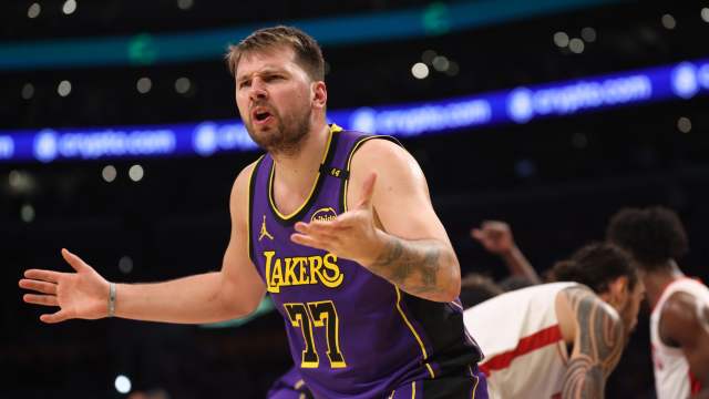 Lakers Face Crucial Test vs. Thunder in Playoff-Level Showdown
