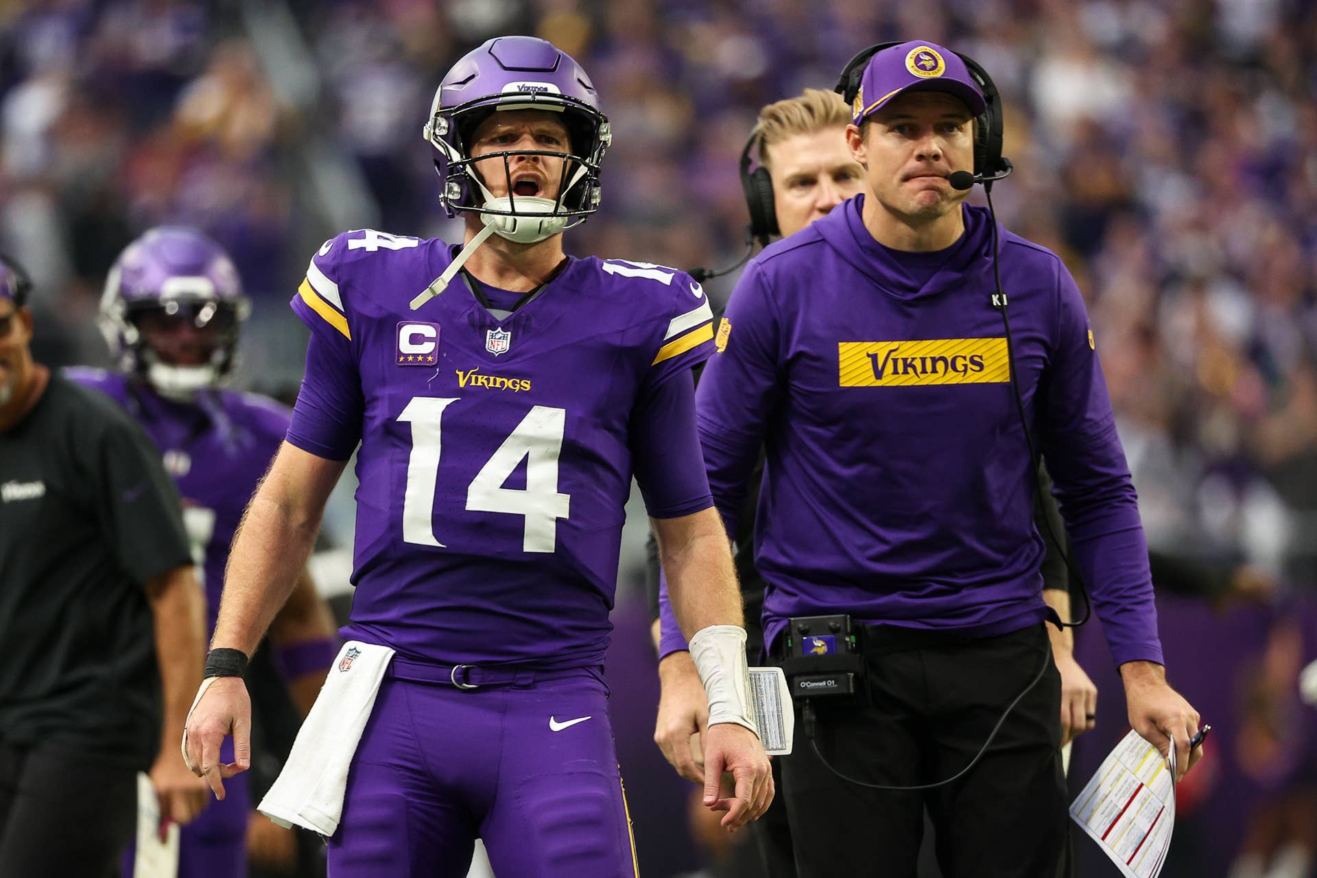 Vikings Send Message to Fans After Embarrassing Loss to Rams - Athlon ...