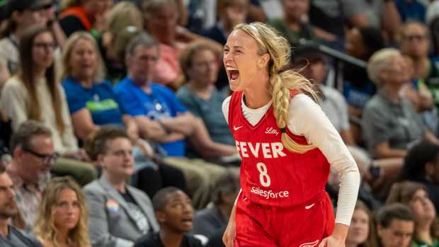 Indiana Fever guard Sophie Cunningham (8).