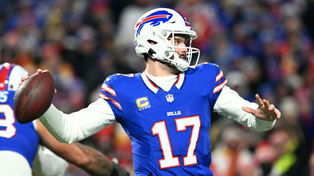 'Idiots!' Buffalo Bills QB Josh Allen Bashed by FS1 Host: VIDEO ...