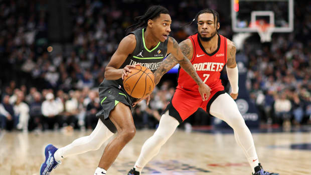 Rob Dillingham Gets Honest About Adjusting To Being An NBA Point Guard - Athlon Sports