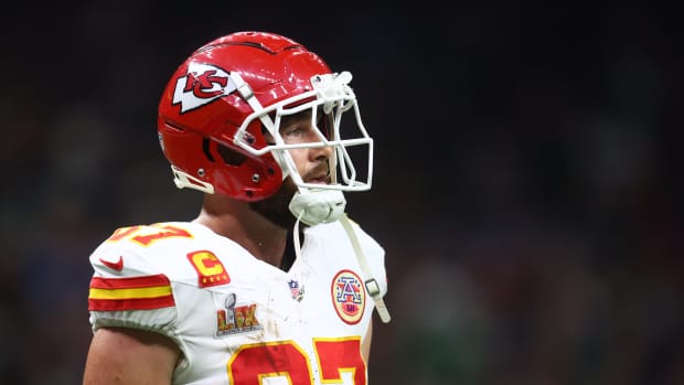 Erin Andrews Sends Message to Travis Kelce on New Career Move - Athlon Sports