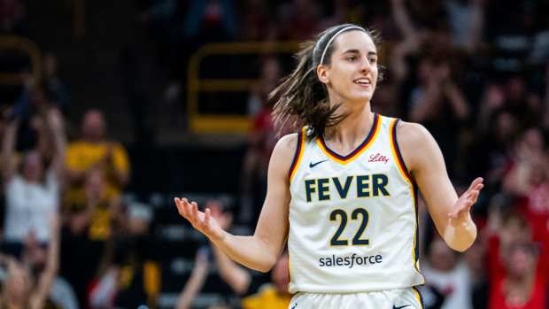 Indiana Fever guard Caitlin Clark (22).