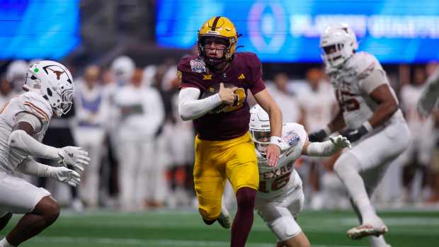 National CFB Analyst Touts QB Sam Leavitt as a Favorite to Win the Heisman
