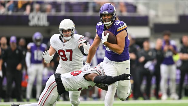 Minnesota Vikings waive TE Nick Muse on his birthday - Athlon Sports