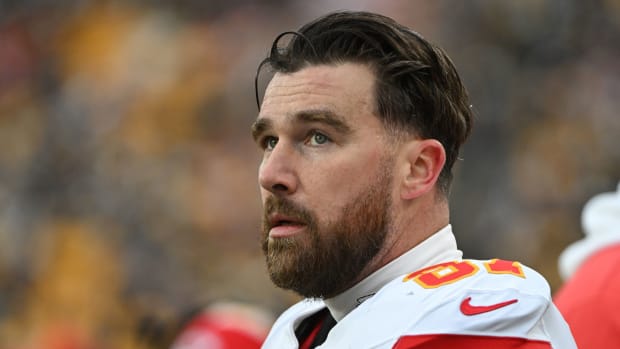 Kansas City Chiefs tight end Travis Kelce (87).