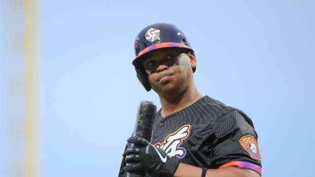 Giants Legend Rips Red Sox Announcer After Rafael Devers Story - Athlon Sports
