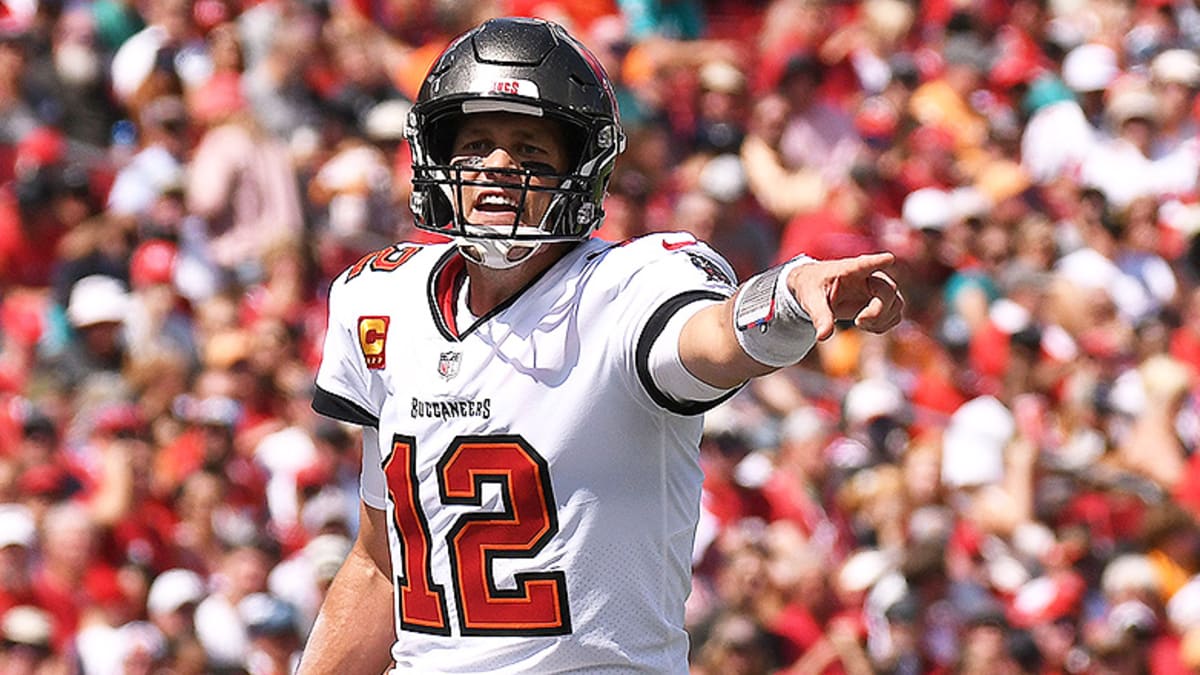 Ravens vs Buccaneers Prediction, Odds & Best Bets for Thursday Night  Football (Look for Jackson to Out-Duel Brady)