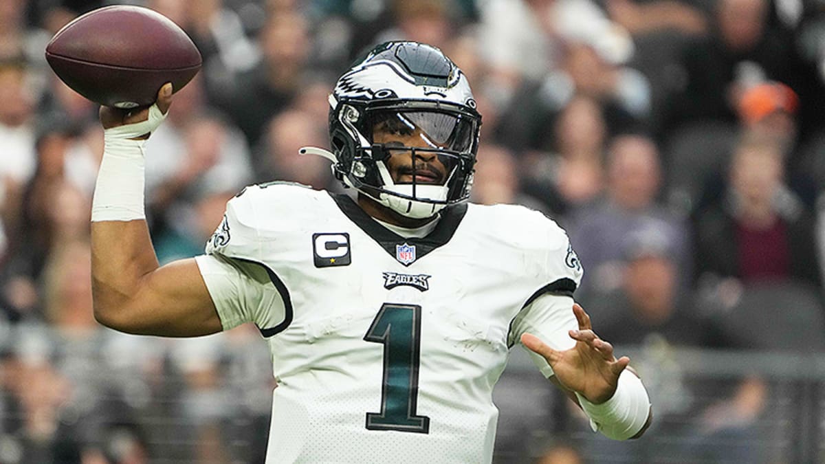 Washington vs. Philadelphia Prediction: Undefeated Eagles Go for Season  Sweep of Commanders on MNF 