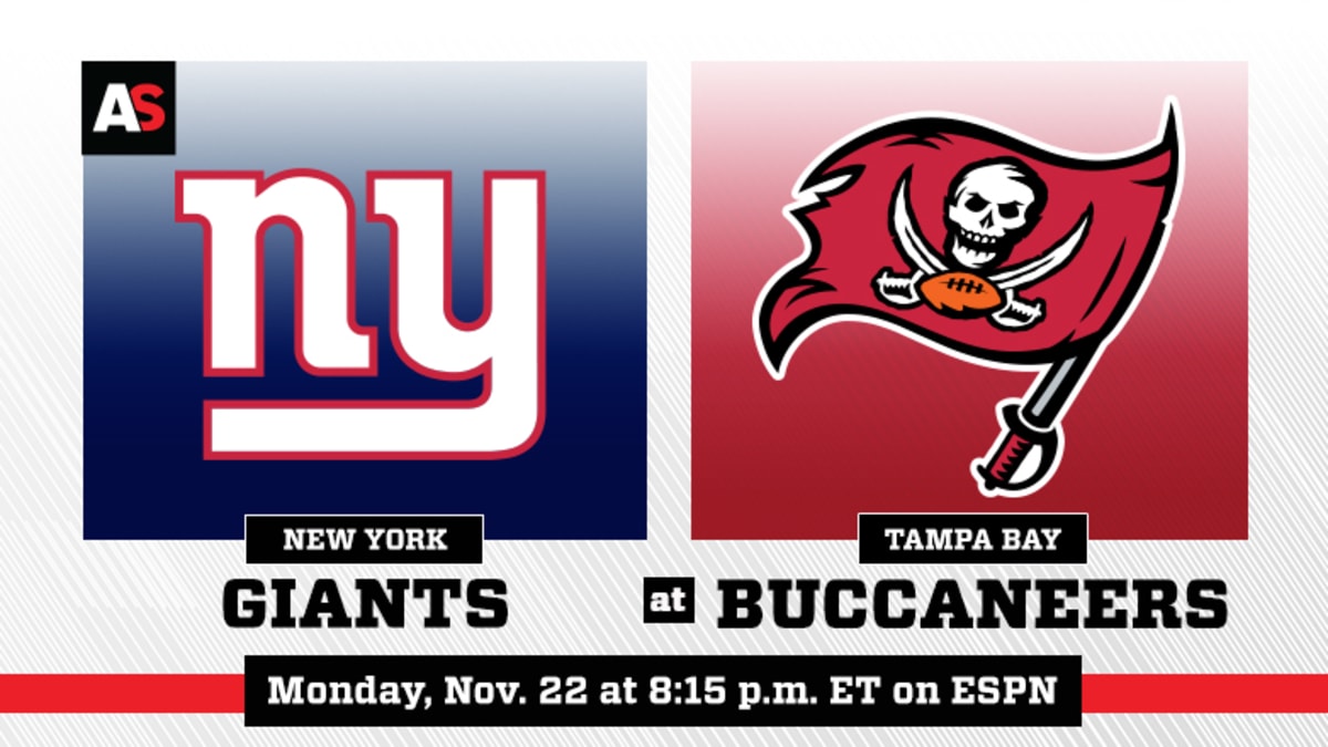 NY Giants vs. Tampa Bay Buccaneers: Photos from Monday Night Football
