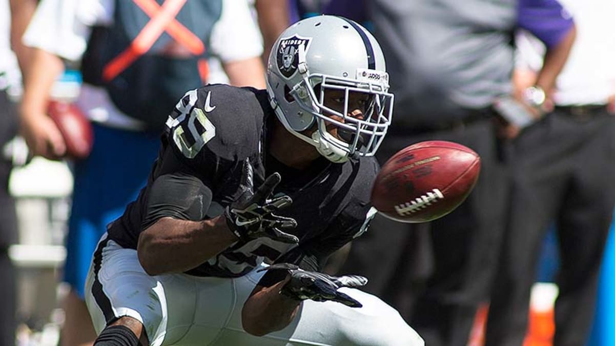 Raiders' Amari Cooper catches on fast after Bengals pounded him