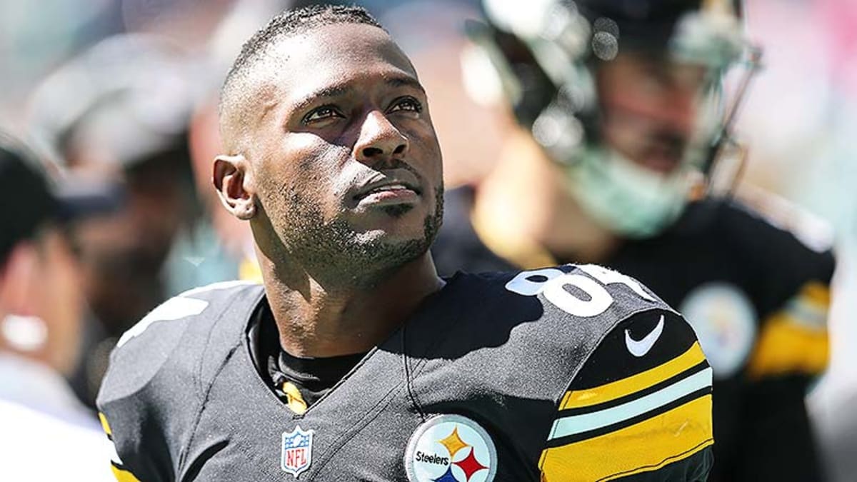 Former NFL Star Antonio Brown Names His 'Biggest Regret' 