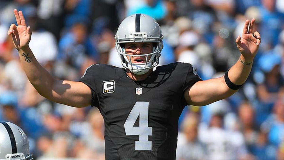 carr: Derek Carr steps away from Las Vegas Raiders after surprise benching  - The Economic Times