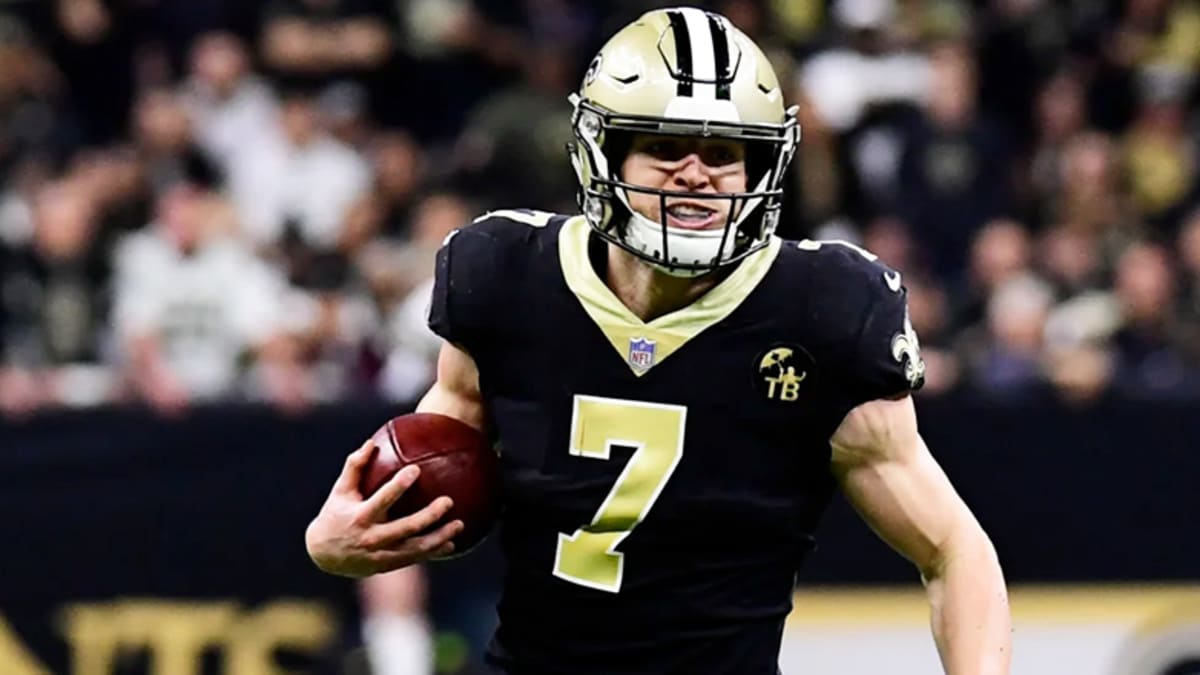 Meet Taysom Hill: The NFL's 28-Year-Old Do-Everything Weapon