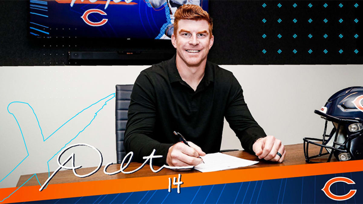 The best free agent signings in Chicago Bears history