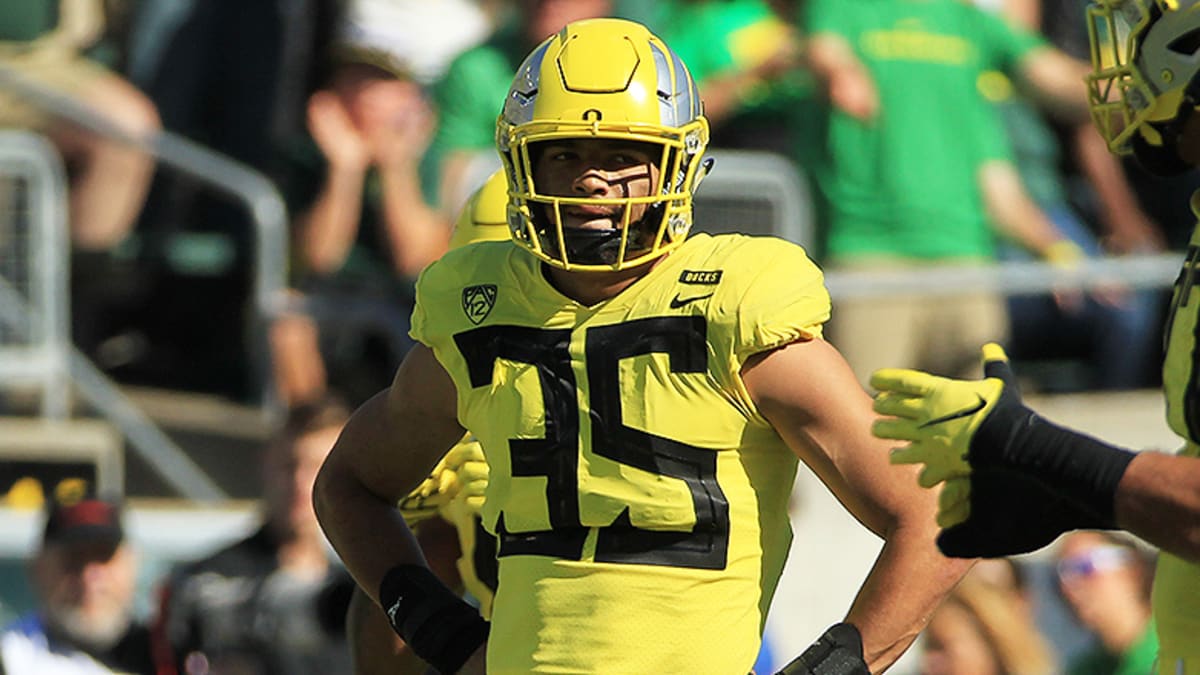 COLLEGE FOOTBALL  Justin Herbert, Troy Dye are back to complete Oregon's  rise