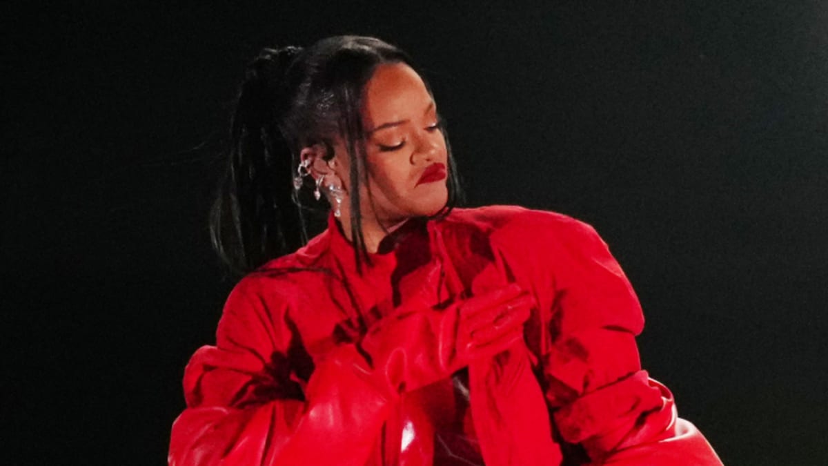 Watch Rihanna's Unforgettable 2023 Super Bowl Performance