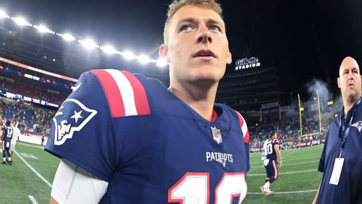 Mac Jones trade rumors Patriots reportedly shopping QB - Music City Miracles