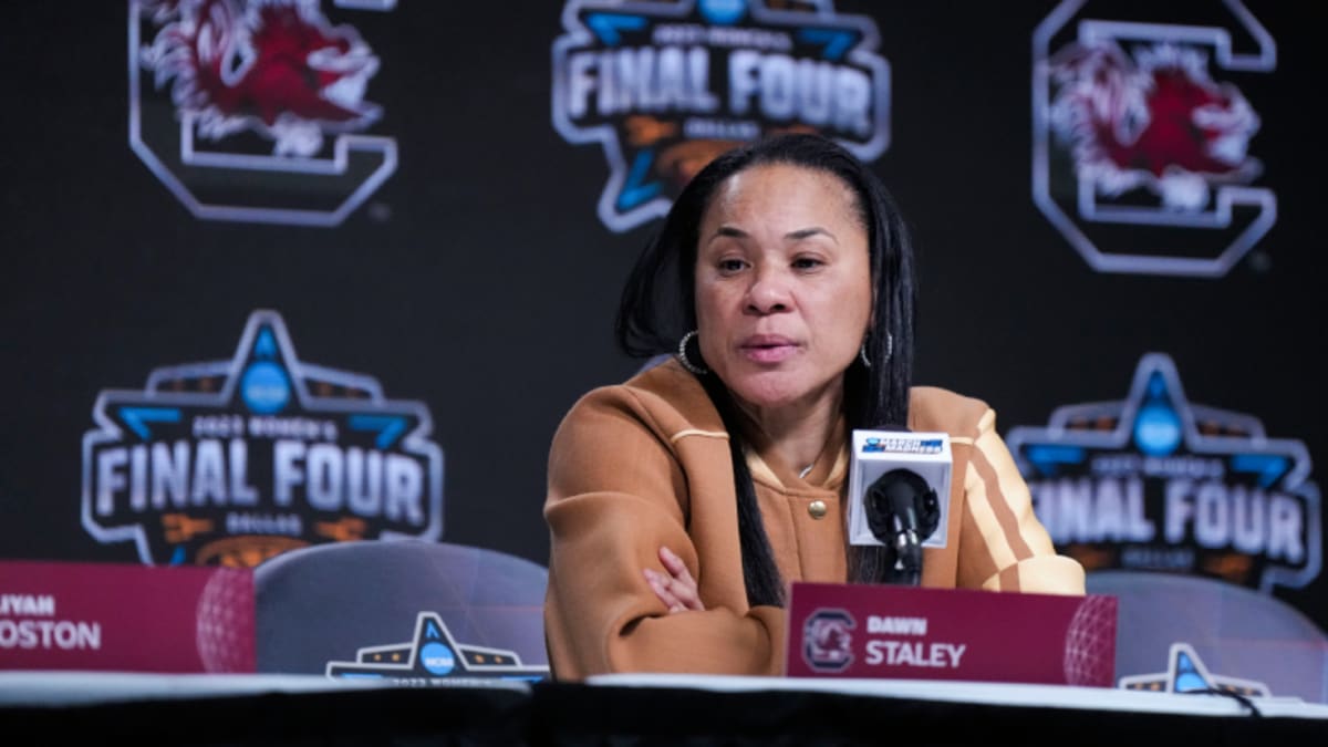 PostGame: (Tennessee) Dawn Staley News Conference 03/05/23 