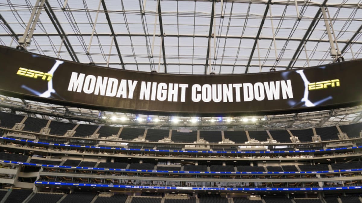 ESPN Sports Network Monday Night Football Countdown Black UNWORN w/ TAG!