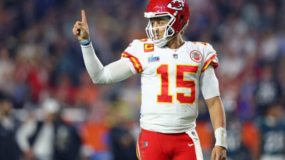 NFL announces Bengals-Chiefs New Year's Eve game, seven other matchups 