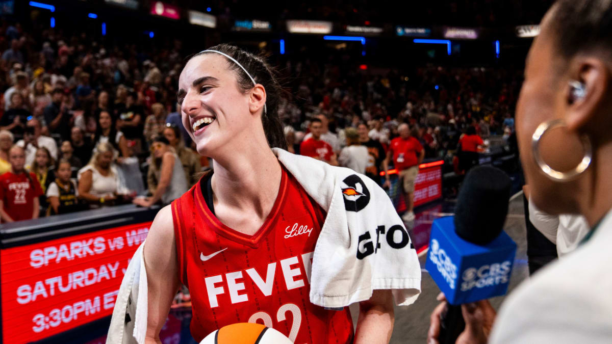 Caitlin Clark Admits To Getting Star-Struck By Unexpected Guest During  Fever-Storm - Athlon Sports