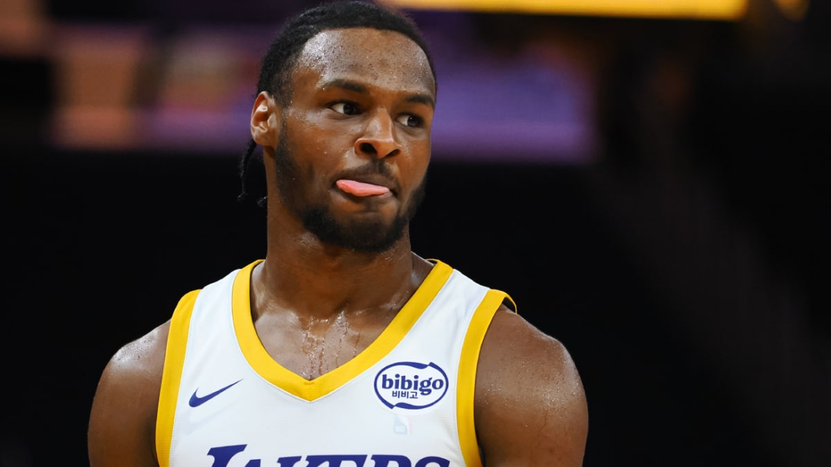 Bronny James' Explosive Dunk Before Lakers Summer League Game Has NBA On  Notice - Athlon Sports
