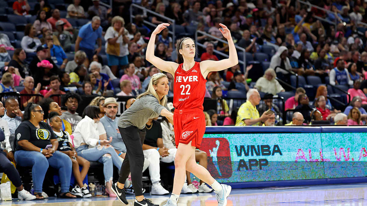 WNBA Sends Strong Message to Caitlin Clark After Making History vs. Aces -  Athlon Sports