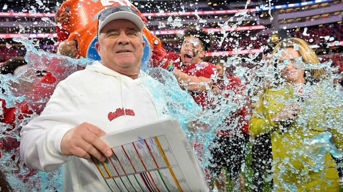 Fresno State Making History With Spanish Language Football Broadcast