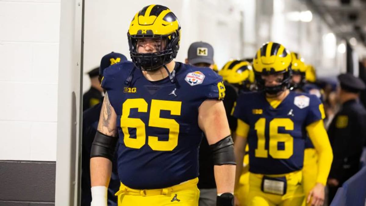 Michigan Wolverines guard Zak Zinter is a top 2024 NFL Draft