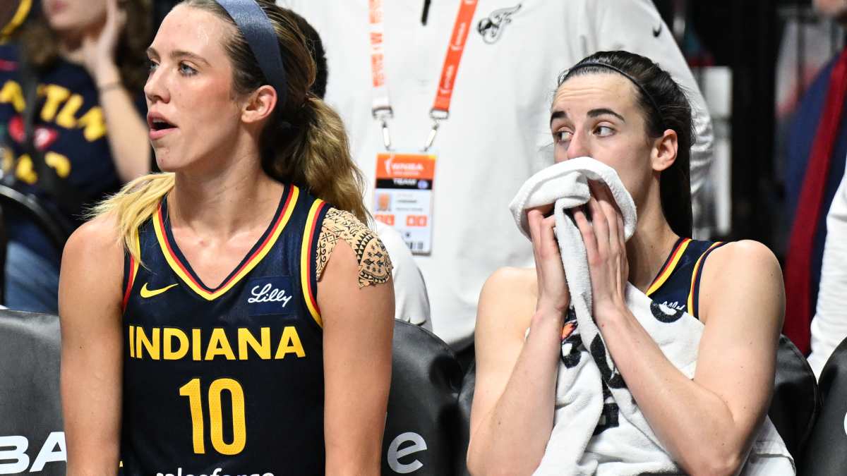 Caitlin Clark Earns New Nickname With Fever Teammates Sophie Cunningham,  Lexie Hull - Athlon Sports