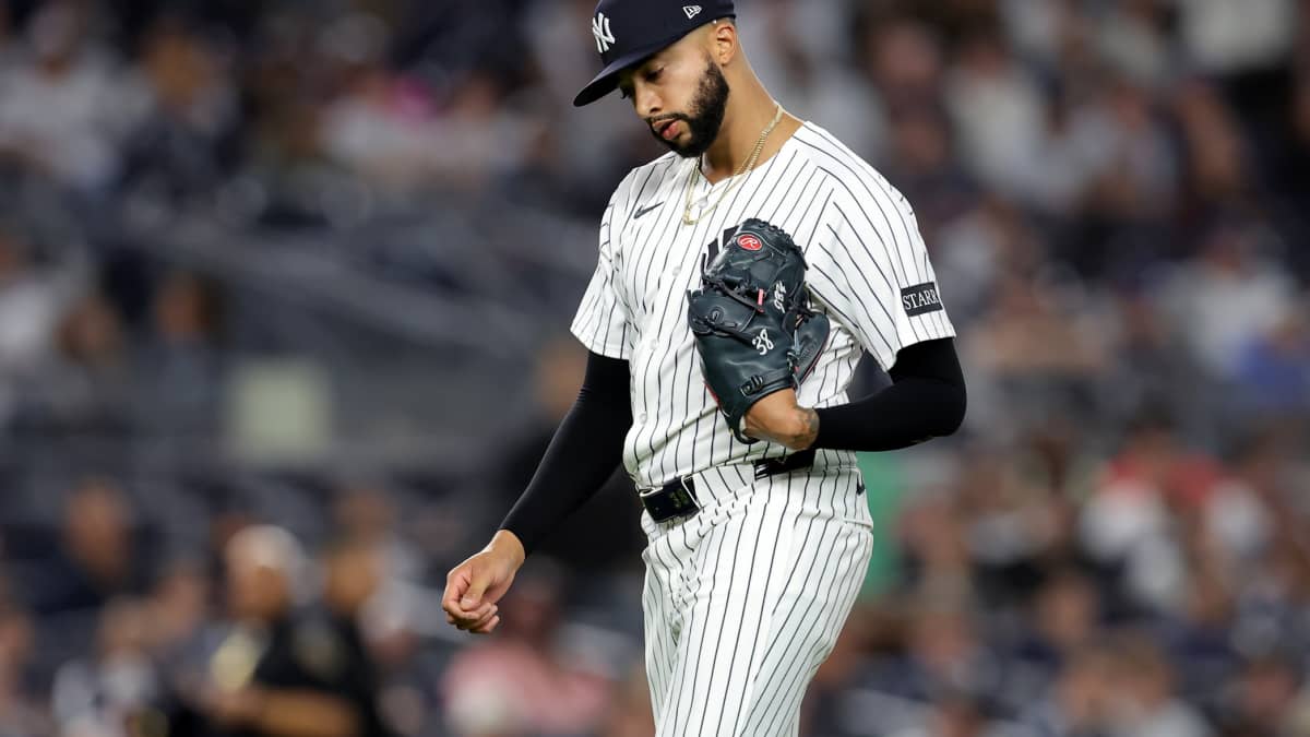 Yankees' Devin Williams Addresses Fans' Chants for Luke Weaver - Athlon Sports