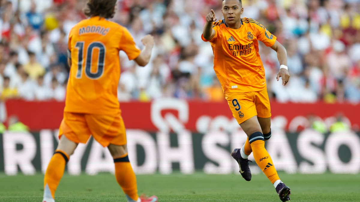 Kylian Mbappe Near Historic Feat After Real Madrid Win Over Sevilla -  Athlon Sports