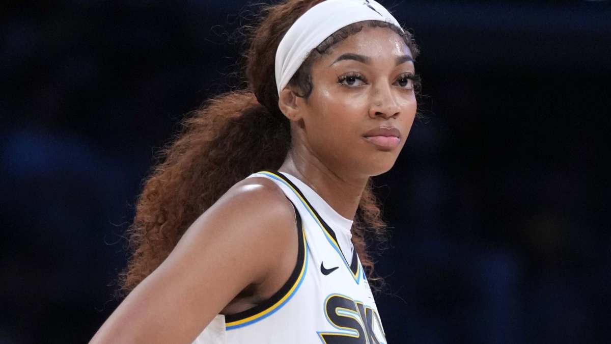 Angel Reese Had Words for Kamilla Cardoso After Loss to Sparks - Athlon  Sports