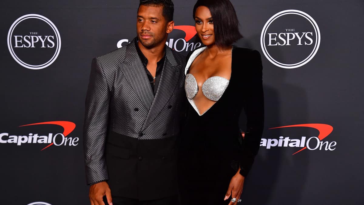 Russell Wilson's Wife Ciara Sends Six-Word Message After Steelers-Browns -  Athlon Sports