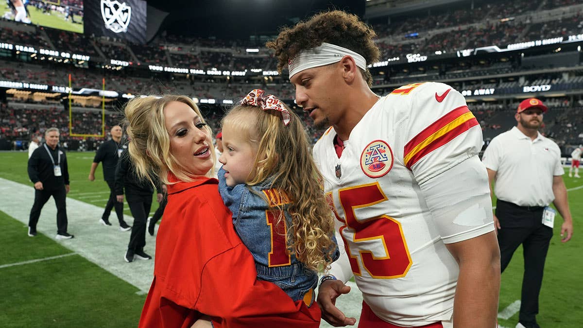 Patrick and Brittany Mahomes Preparing for Major Life Update on Sunday -  Athlon Sports