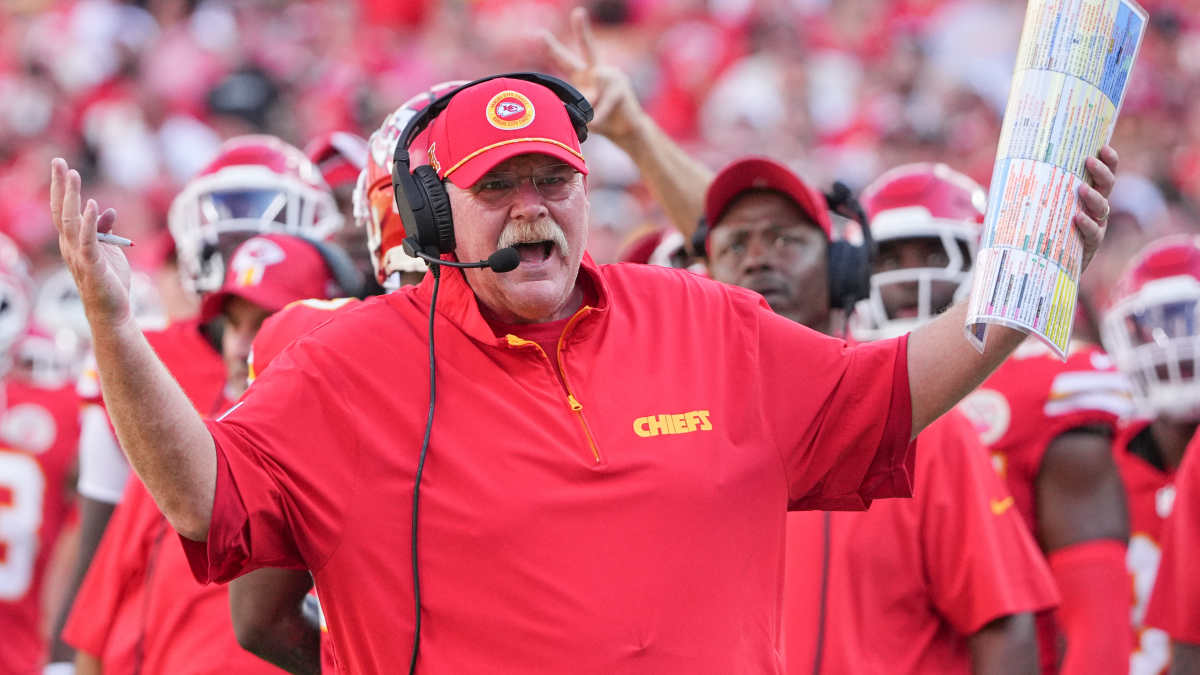 Chiefs Coach Andy Reid Sends Message to Sean McDermott, Bills After Painful  Loss - Athlon Sports