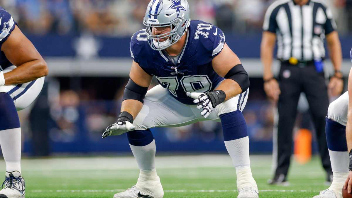 Dallas Cowboys Mike McCarthy Makes View of 'First-Class' Zack Martin  Perfectly Clear - Athlon Sports