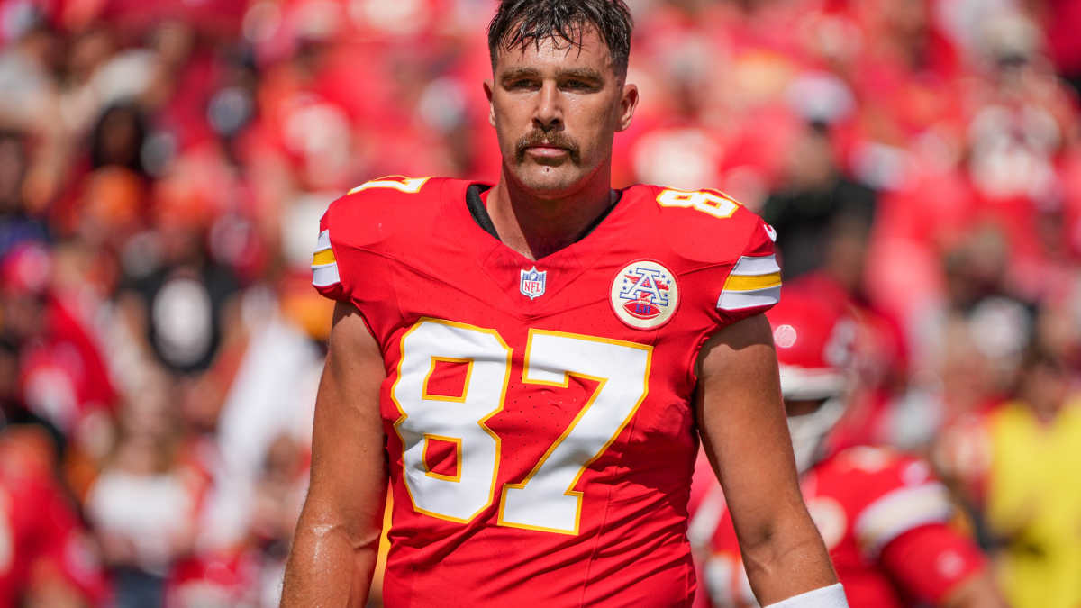 Chiefs TE Travis Kelce Reacts to Punishment from NFL - Athlon Sports