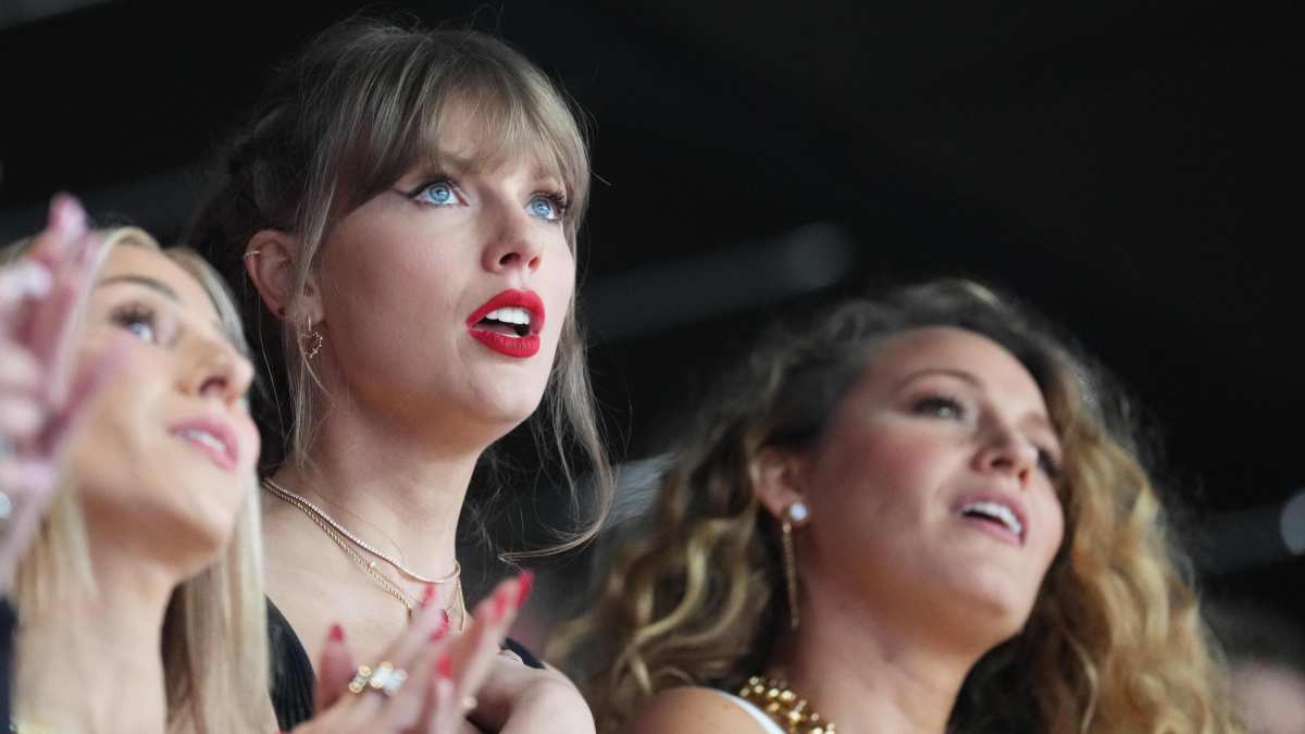 Taylor Swift's Strong Reaction to Major Twist in Blake Lively Legal Drama  Revealed - Athlon Sports