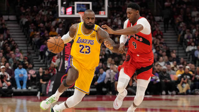 Lebron james raptors jersey discount