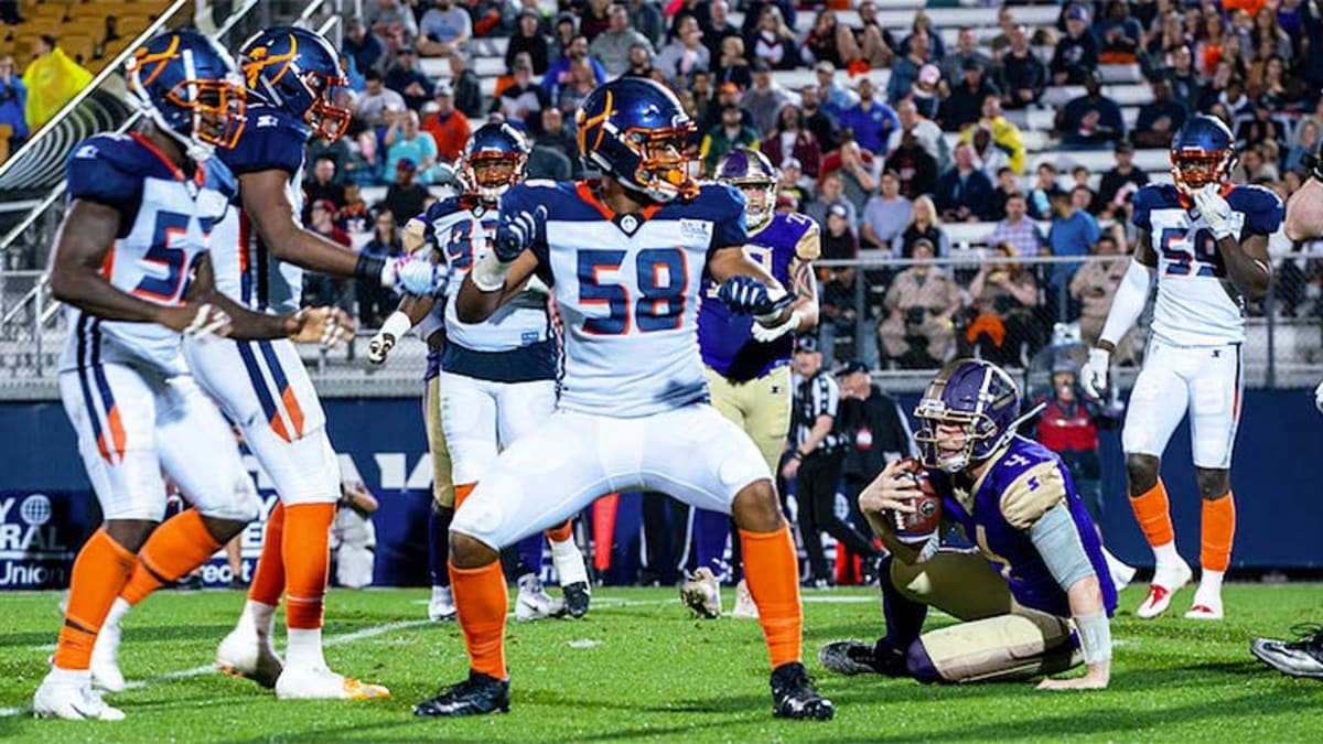 Aaf football top